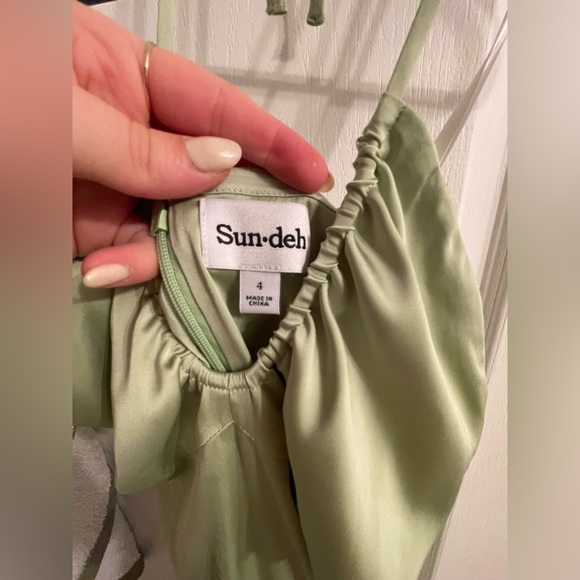 Aritzia green mini dress - Picture 4 of 4